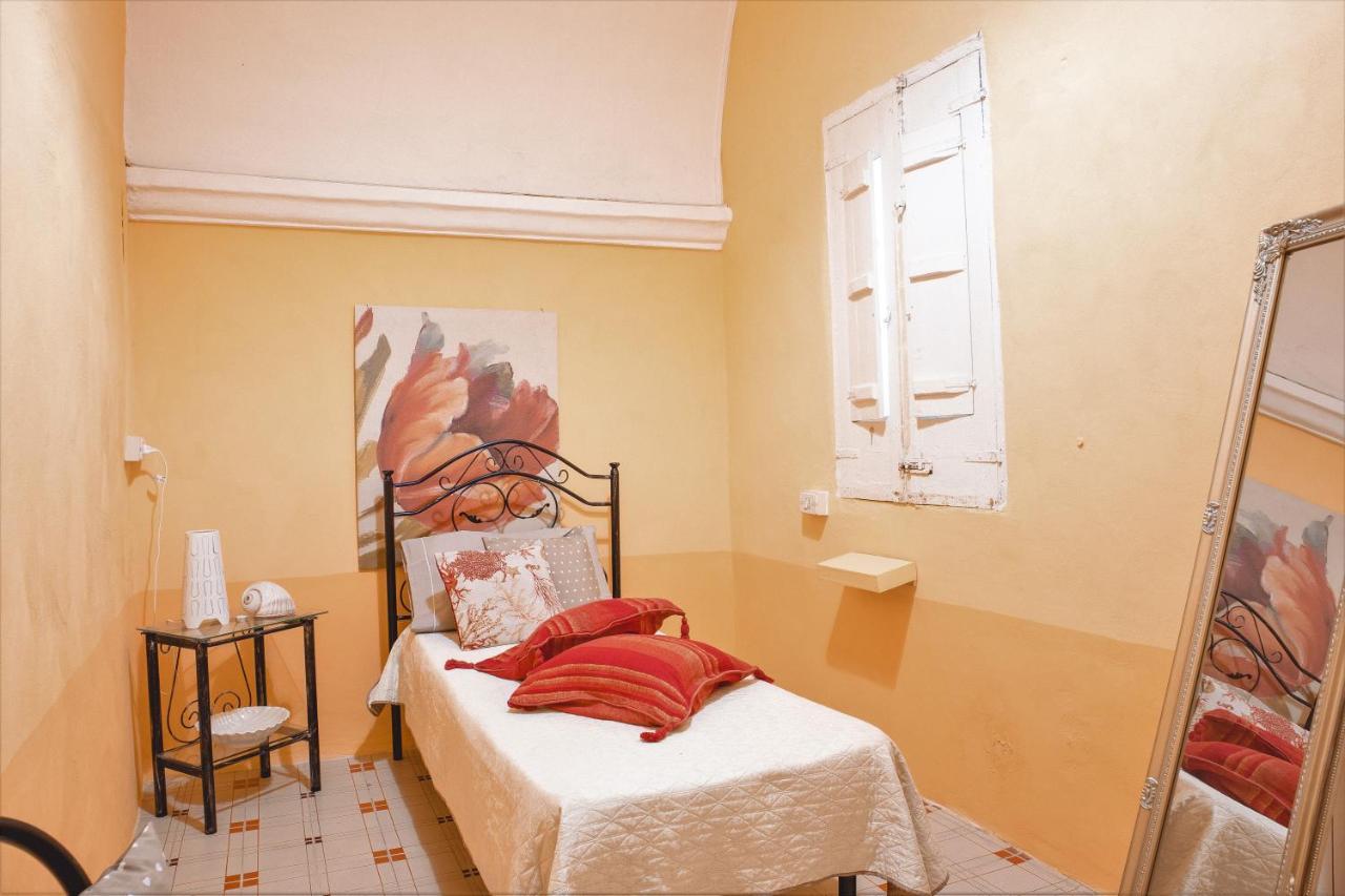 Casa Vacanza Gico' Villa Alezio Phòng bức ảnh