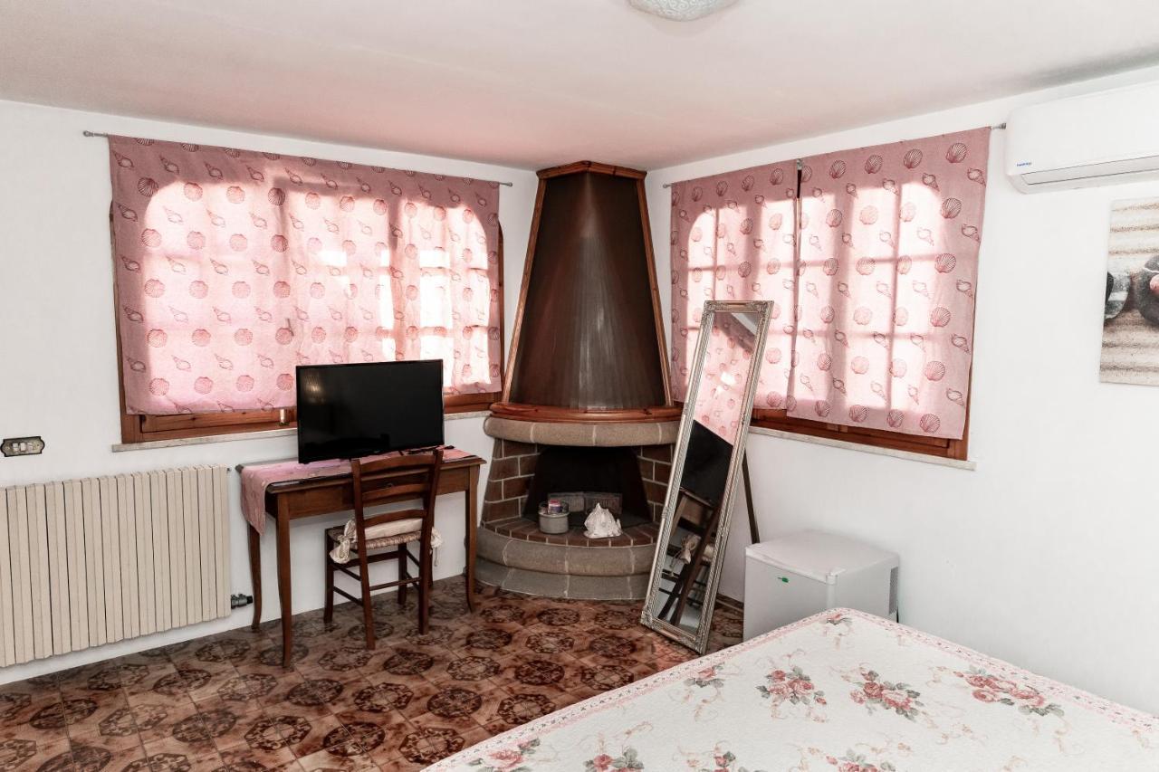 Casa Vacanza Gico' Villa Alezio Ngoại thất bức ảnh